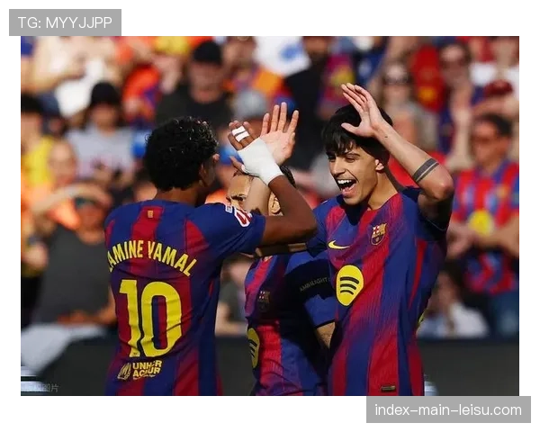 巴萨3-0完胜莱万特，德容建功费尔明世界波锁定胜局